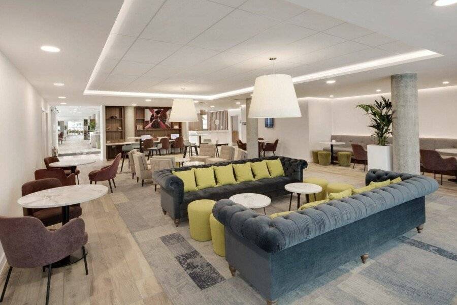 Hampton By Hilton London Stansted Airport lobby