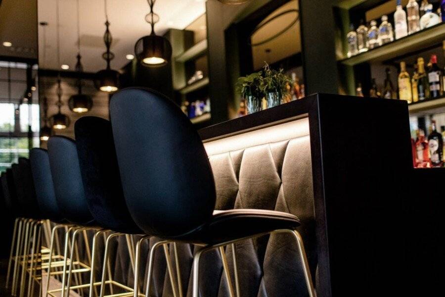 Motel One Paris-Porte Dorée bar