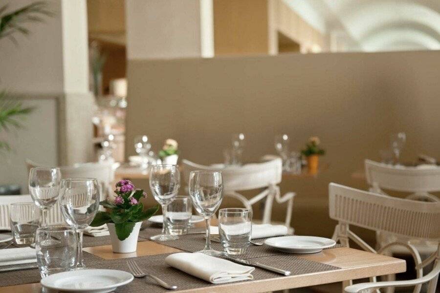 Hilton Rome Airport restaurant