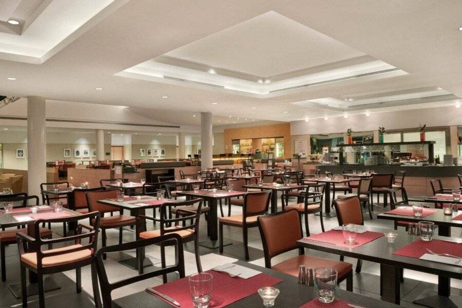 Hilton Garden Inn Rome Airport restaurant