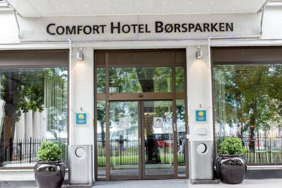 Comfort Hotel Børsparken facade