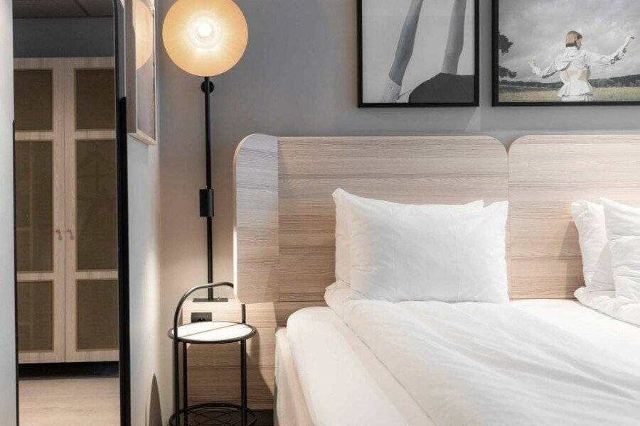 Scandic City hotel bedroom