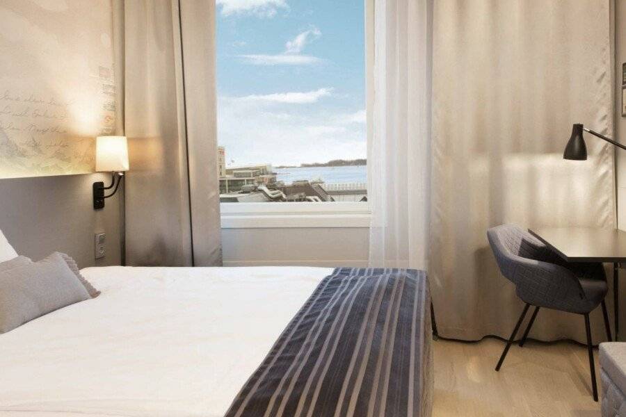 Scandic Byporten hotel bedroom,ocean view