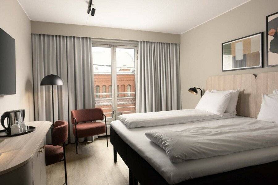 Scandic Victoria hotel bedroom