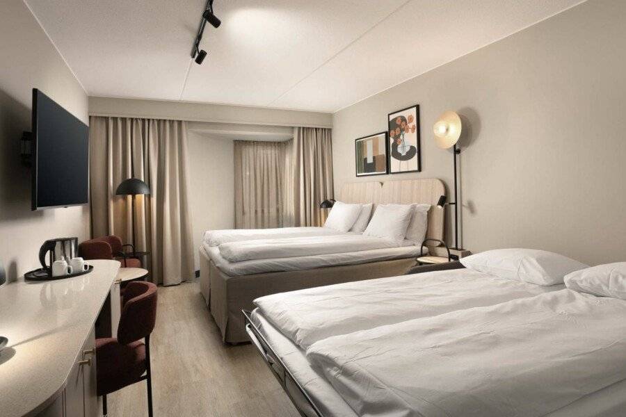 Scandic Victoria hotel bedroom