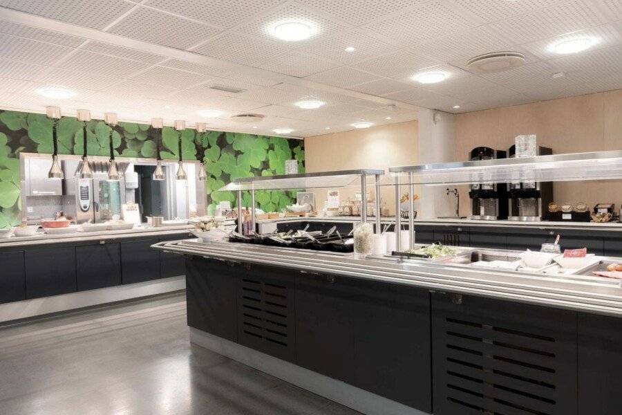 Olympiatoppen Sportshotel - Scandic Partner restaurant,kitchen