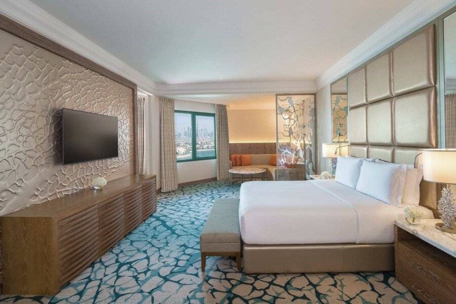 Atlantis, The Palm hotel bedroom