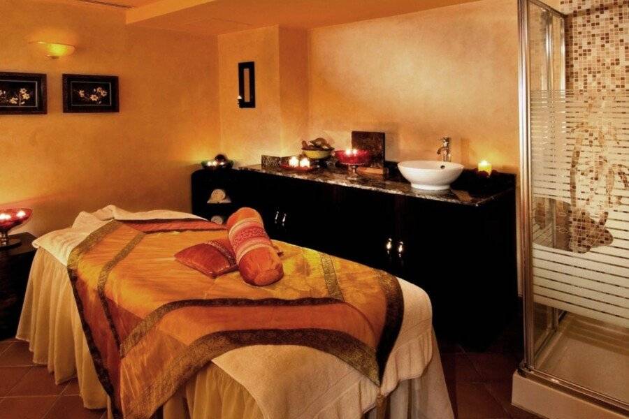 Arabian Courtyard Hotel & Spa spa