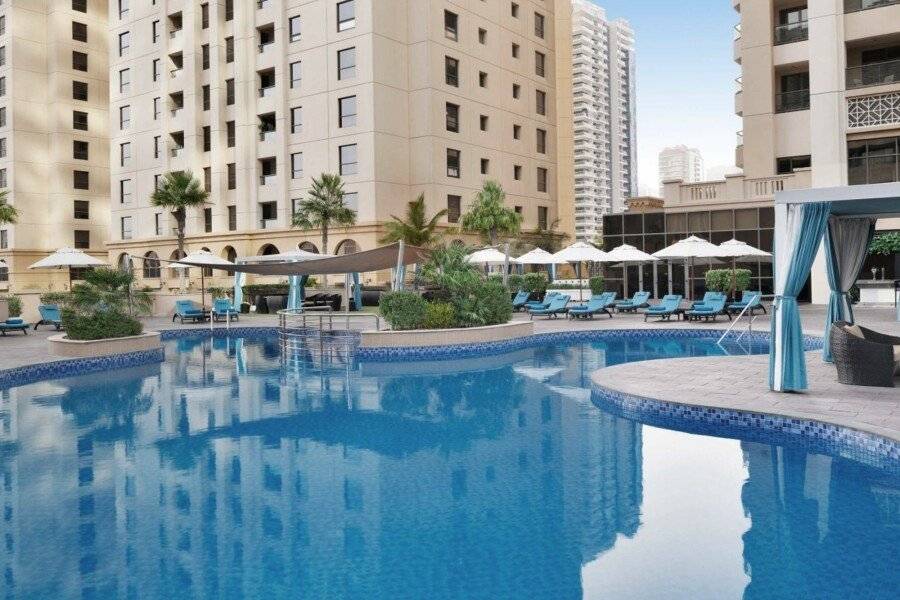 Mövenpick Hotel Jumeirah Beach outdoor pool