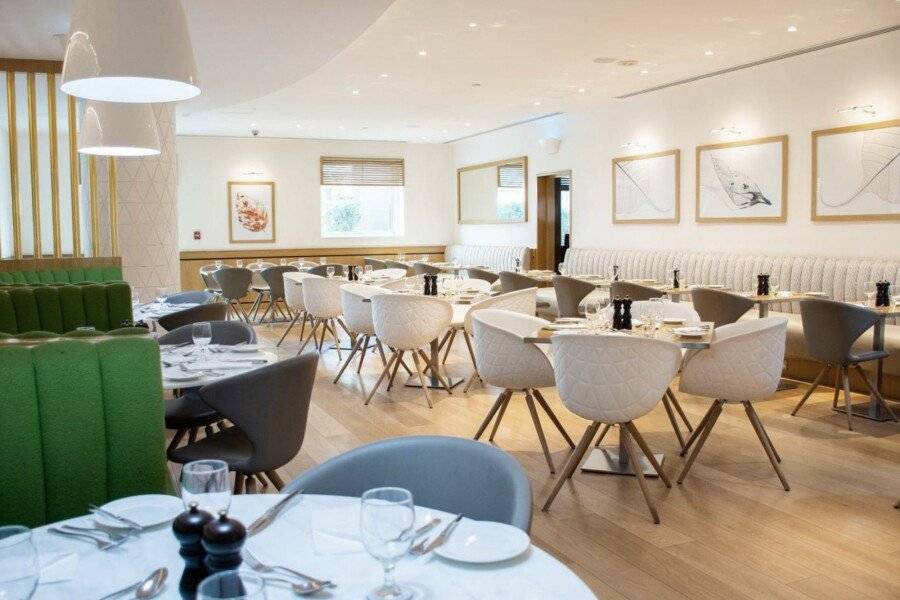 Premier Inn Investments Park restaurant