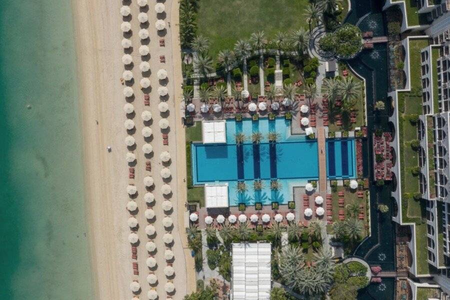 Jumeirah Zabeel Saray outdoor pool,beach,garden