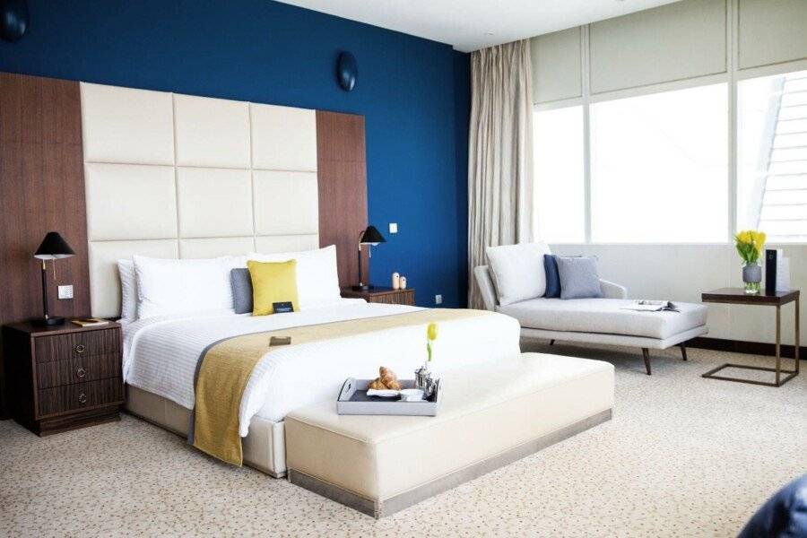 voco, an IHG Hotel hotel bedroom