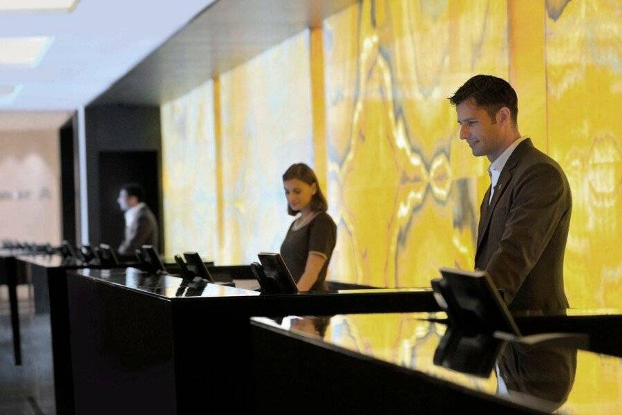 JW Marriott Marquis Hotel front desk,lobby,