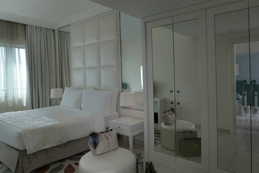 DAMAC Maison Mall Street hotel bedroom