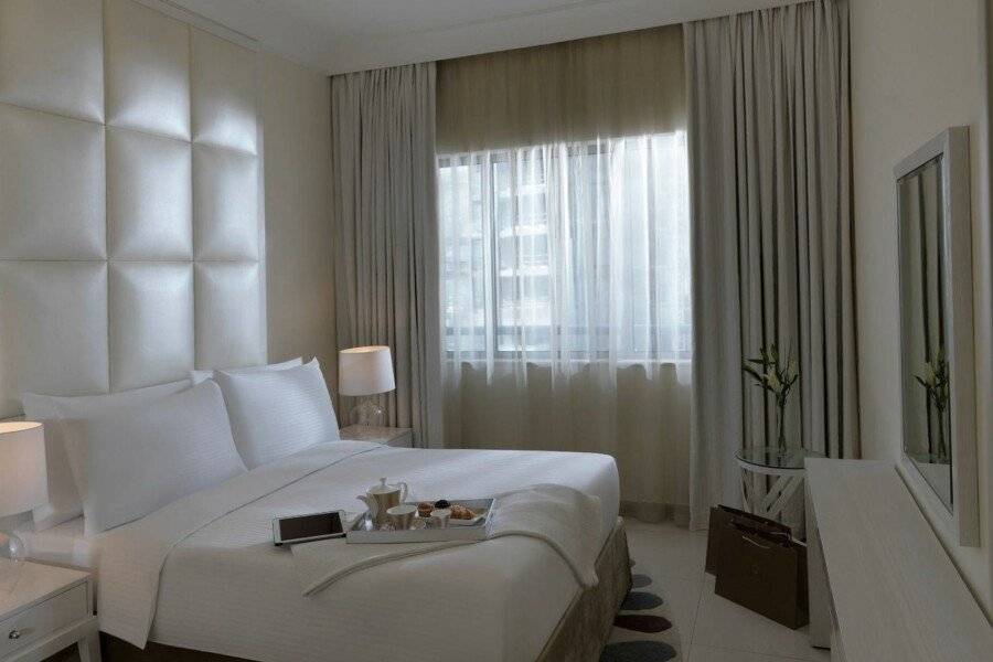 DAMAC Maison Mall Street hotel bedroom