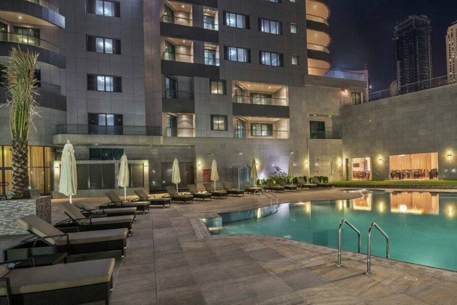 City Premiere Marina Hotel Apartments outdoor pool