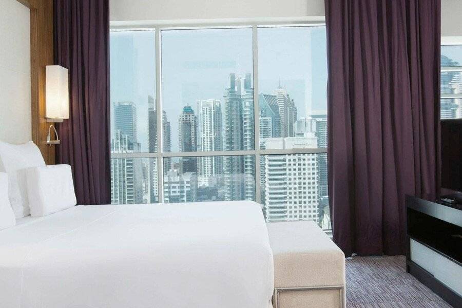 Pullman Jumeirah Lakes Towers hotel bedroom,ocean view