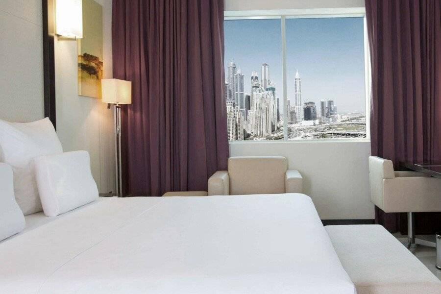 Pullman Jumeirah Lakes Towers hotel bedroom,ocean view