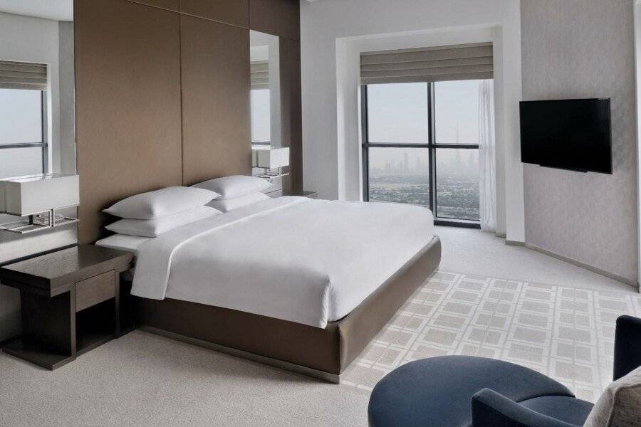 Hyatt Regency Creek Heights Residences hotel bedroom