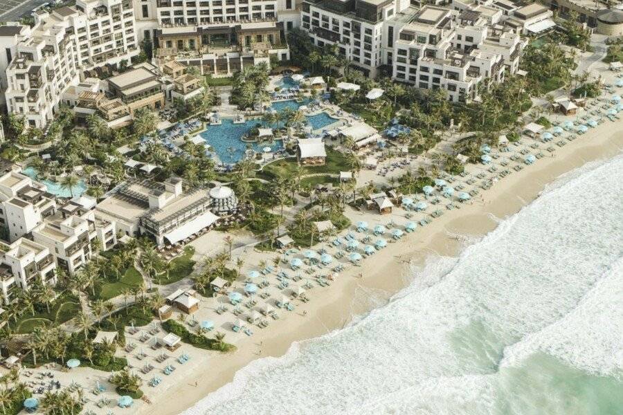 Jumeirah Al Naseem facade, outdoor pool, beach, garden