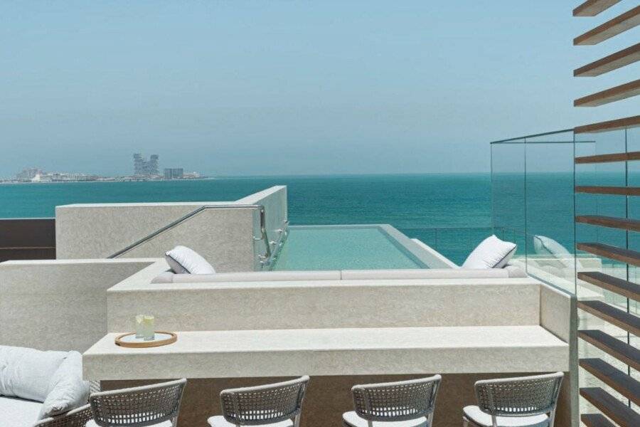 Jumeirah Al Naseem rooftop pool,ocean view