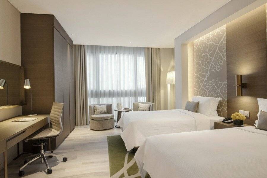 Al Bandar Arjaan by Rotana – Creek hotel bedroom