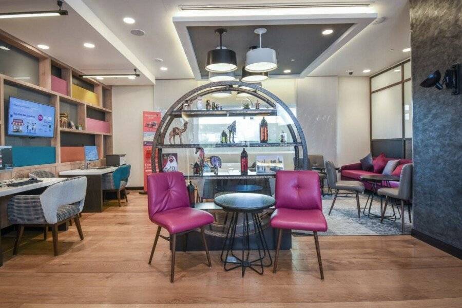 Premier Inn Al Jaddaf lobby