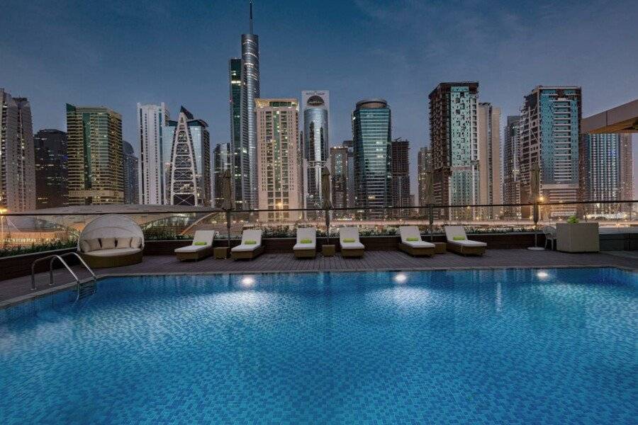 Millennium Place Marina rooftop pool