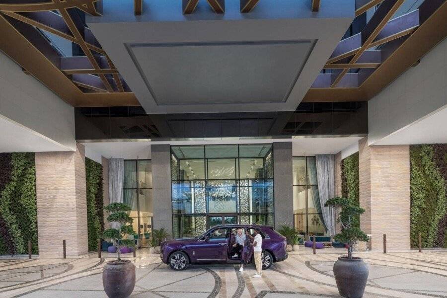 Andaz Residence by Hyatt - Palm Jumeirah facade, lobby, parking