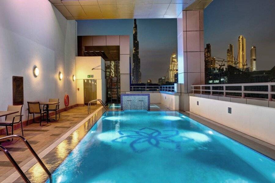 Royal Continental Suites Business Bay - Deluxe Apartments rooftop pool, outdoor pool, city view