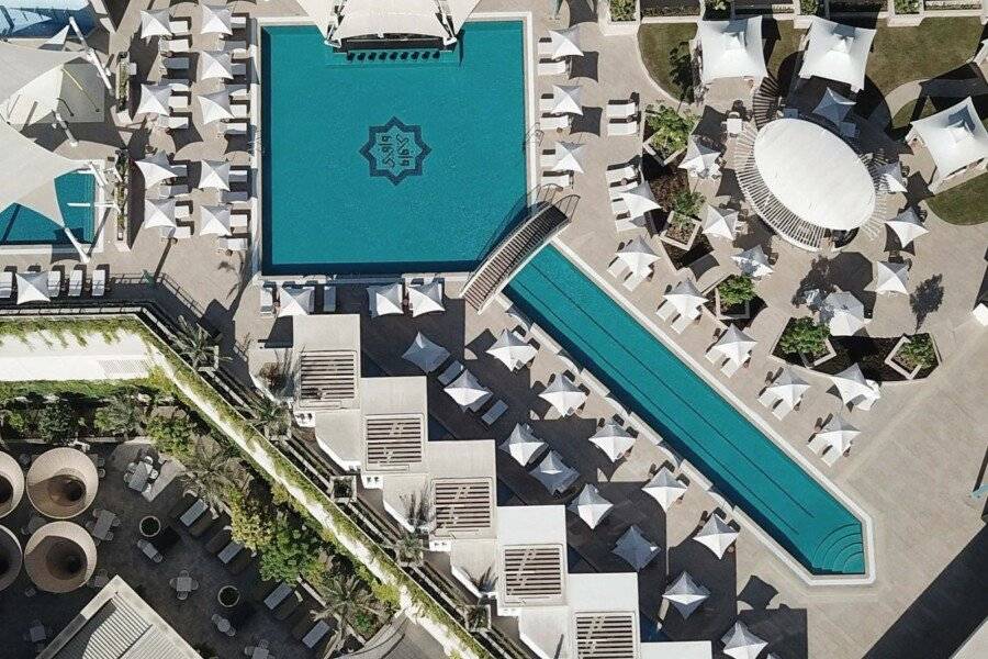 Sofitel The Obelisk outdoor pool