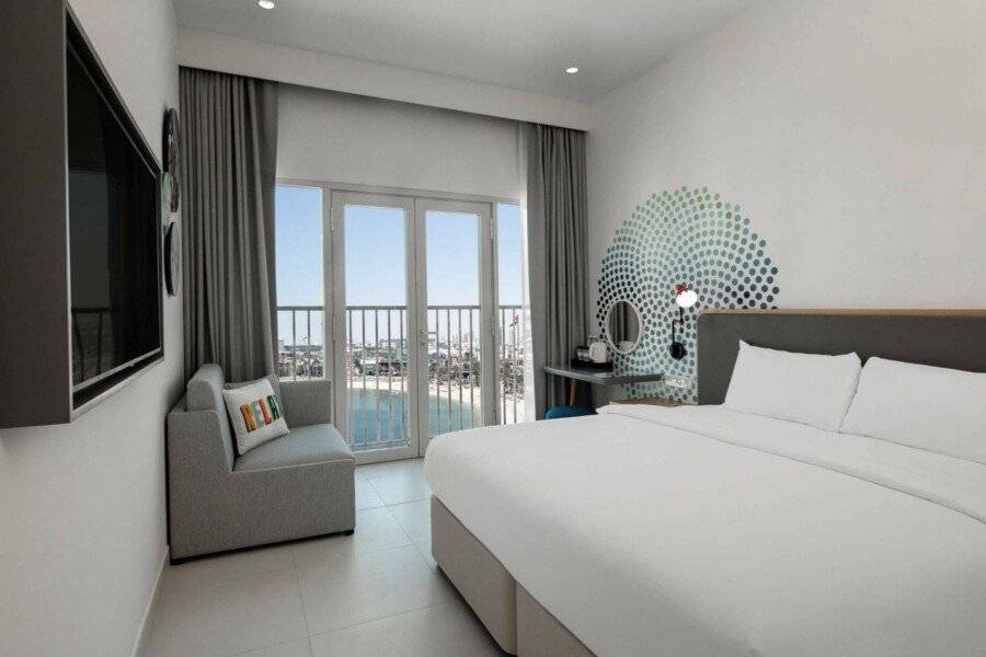 Rove La Mer Beach, Jumeirah hotel bedroom, balcony, ocean view