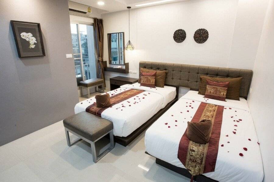 Pongsakorn Boutique Resort hotel bedroom