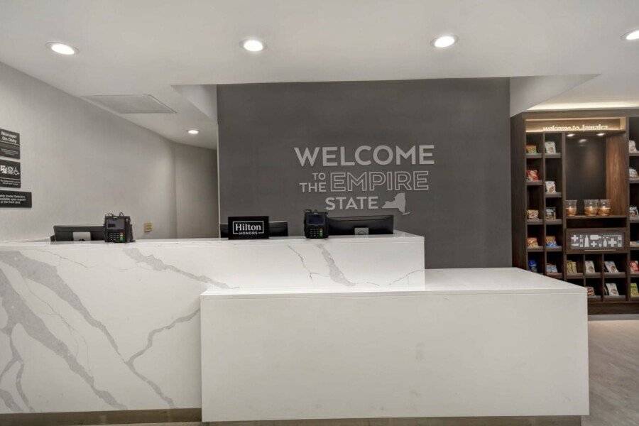 Hampton Inn NY-JFK front desk, lobby, 