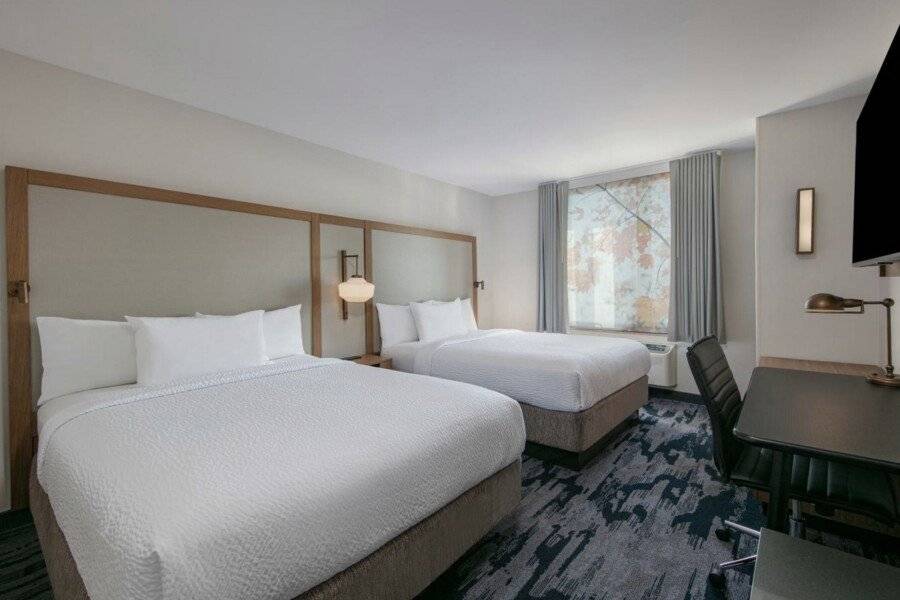 Fairfield Inn by Marriott JFK Airport hotel bedroom