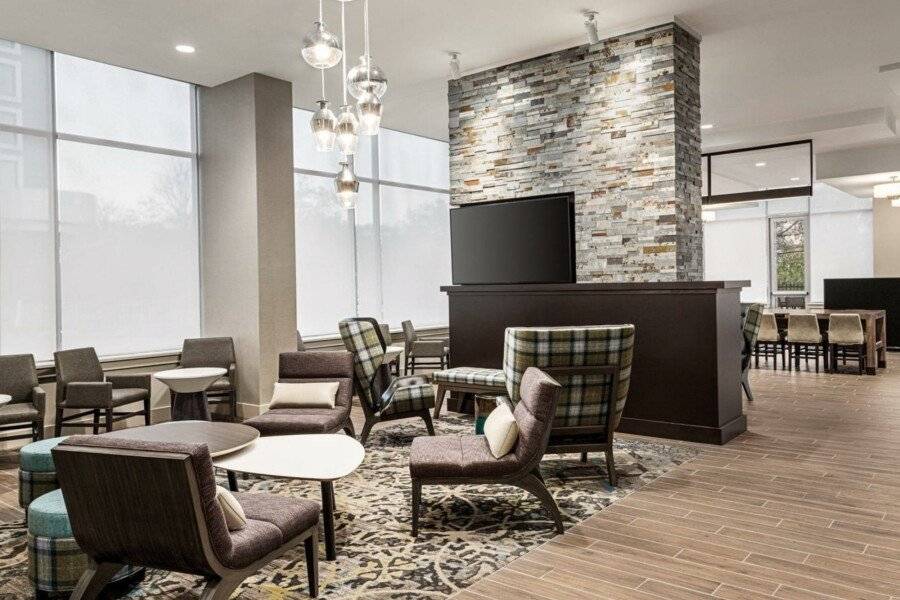 Residence Inn by Marriott New York JFK Airport lobby