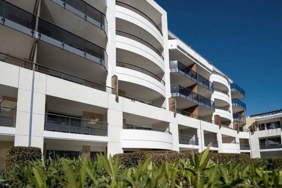 Nemea Appart Hotel Le Lido Cagnes sur Mer facade