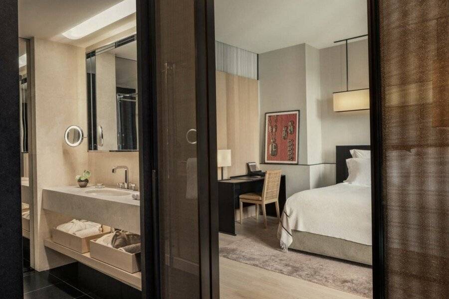 Bulgari Hotelo hotel bedroom