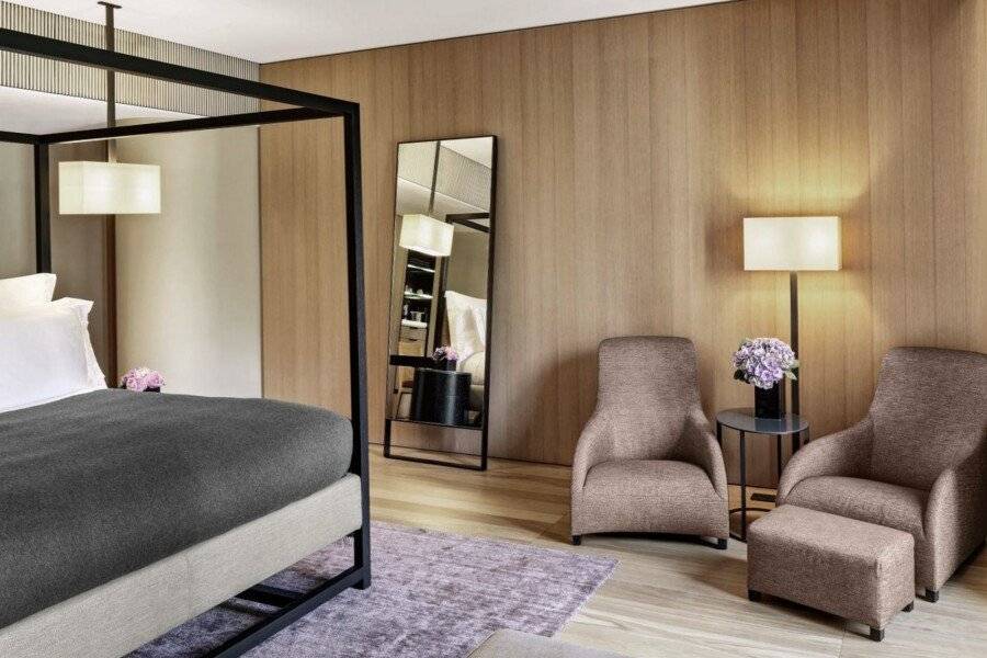 Bulgari Hotelo hotel bedroom