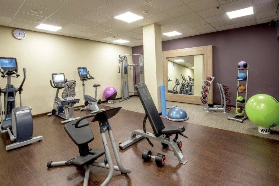 DoubleTree By Hilton fitness centre