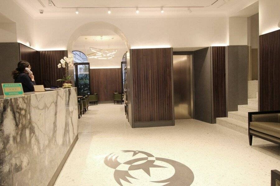 Hotel Fenice lobby,front desk,