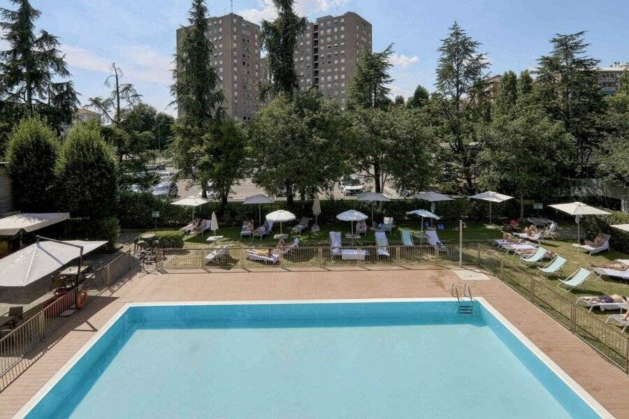 Novotelo Nord Ca' Granda outdoor pool