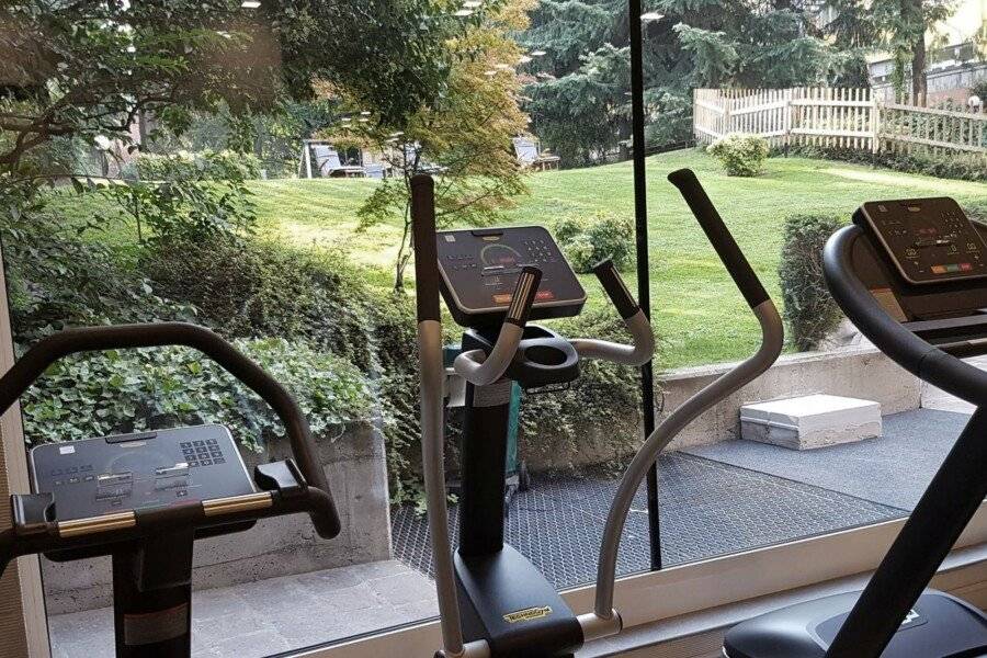 Hotel Tiziano - Gruppo Mini Hotel fitness centre,garden