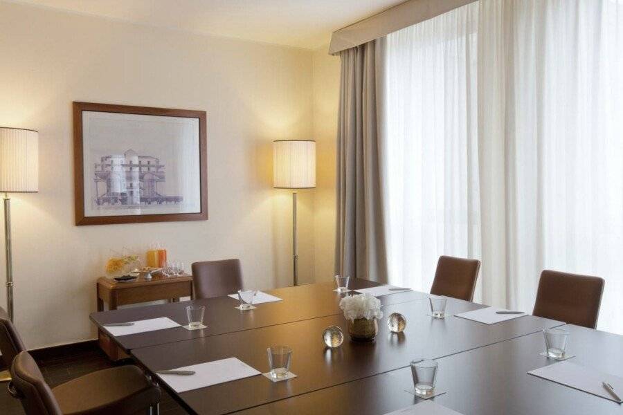 Starhotels Business Palace conference room,meeting room