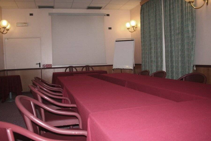 Albert Hotel conference room,meeting room