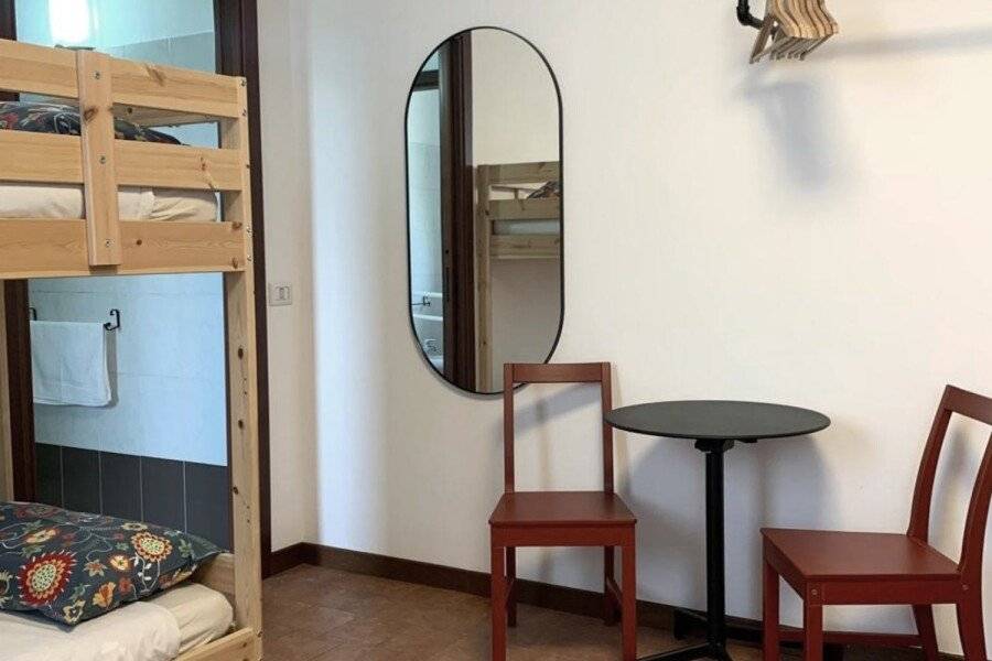 Cascina Bellaria hotel bedroom