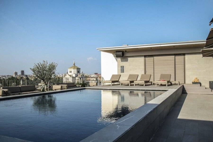 Hotel VIU, a Member of Design Hotels rooftop pool