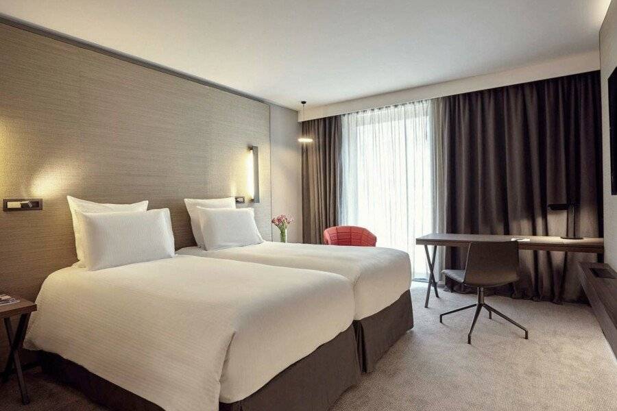 Pullman Paris Roissy Cdg Airport hotel bedroom