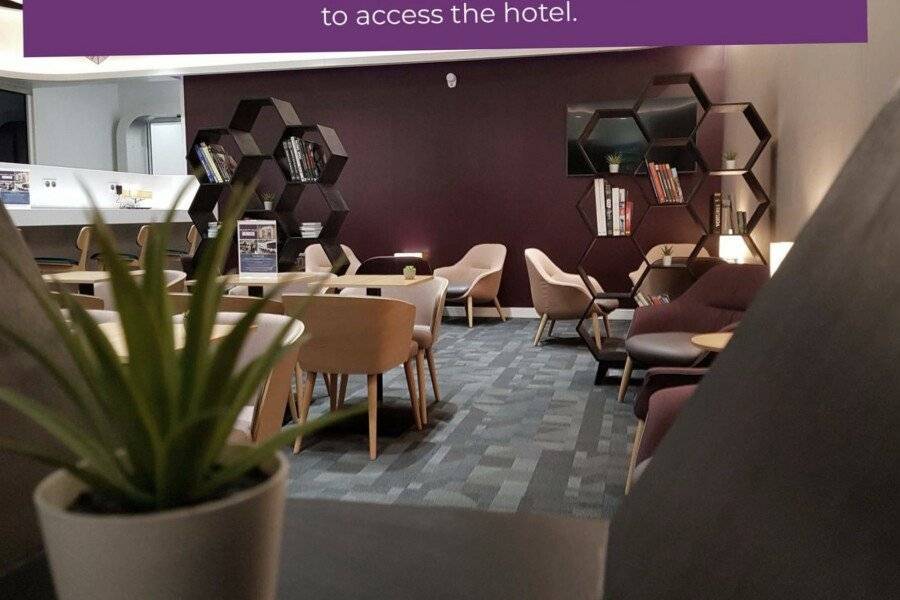 YOTELAIR Paris CDG - Transit Hotel - Terminal 2E 