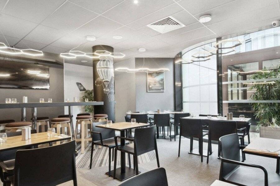 ibis Styles Paris Charles de Gaulle Airport restaurant